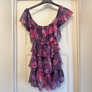 New MISA Los Ángeles dress size medium purple color.